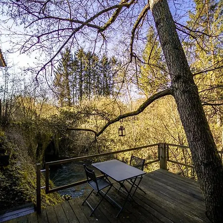 Le Lov't - Avec Jacuzzi Apartment Spontin