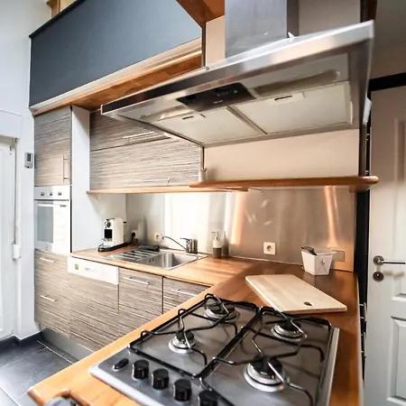 Le Lov't - Avec Jacuzzi Apartment
