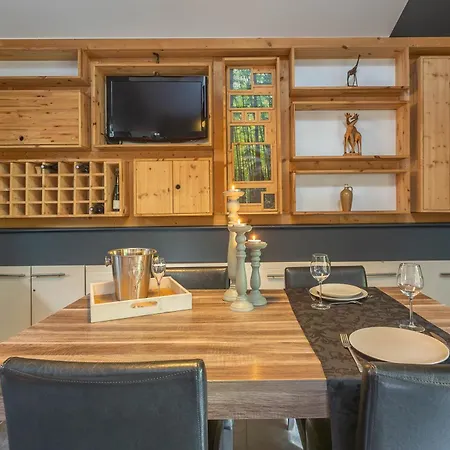 Le Lov't - Avec Jacuzzi Apartment *