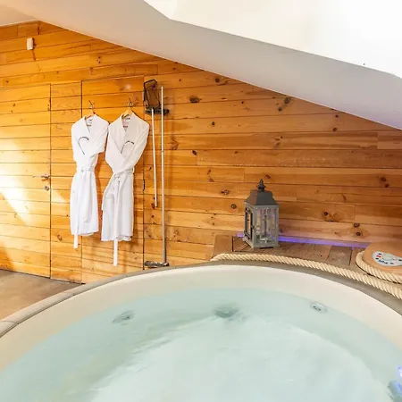 Le Lov't - Avec Jacuzzi *