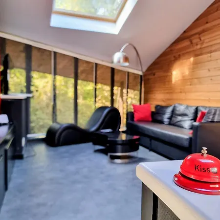 Apartment Le Lov't - Avec Jacuzzi Spontin