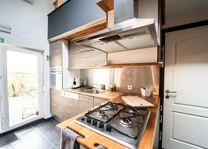 Le Lov't - Avec Jacuzzi Apartment