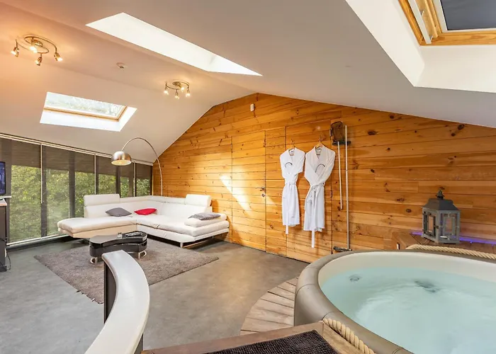 Le Lov't - Avec Jacuzzi